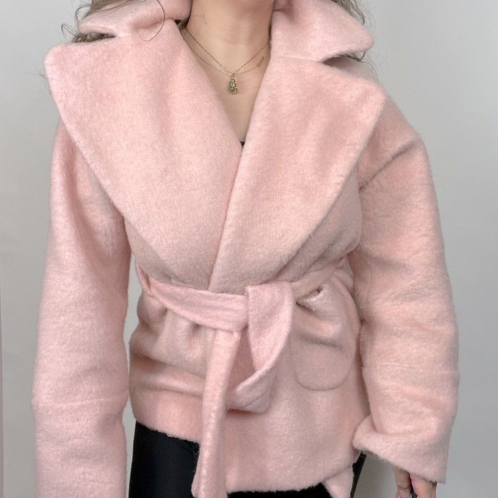 Great coat for the winter! pale pink!